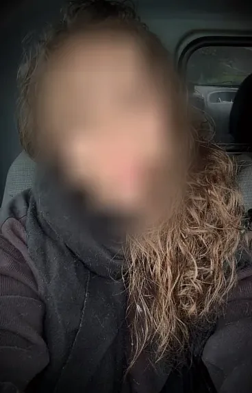 Charlotte, 24
