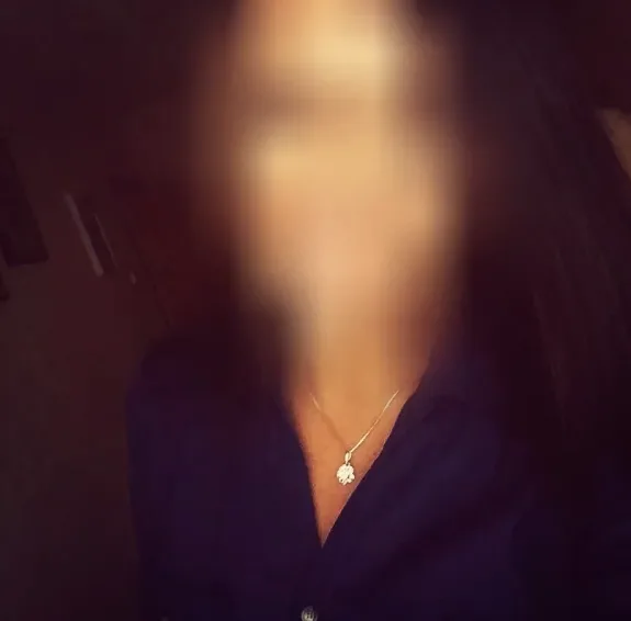 Ella, 31