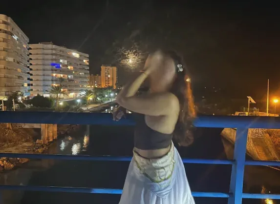 Lea, 18