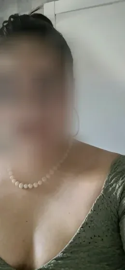 Leyla, 39