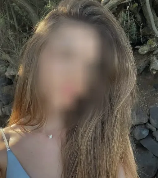 Maria, 33