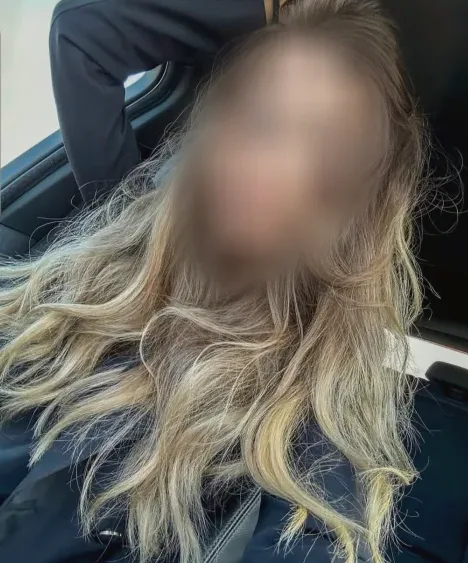 Marie, 33