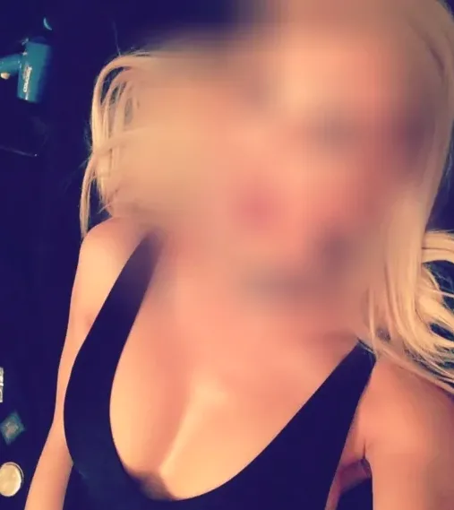 Michelle, 36