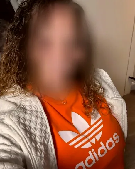 Nora, 39