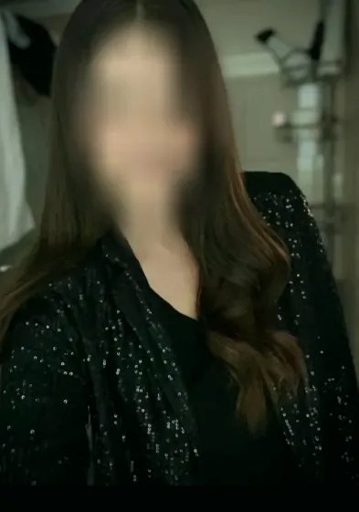 Rosa, 39