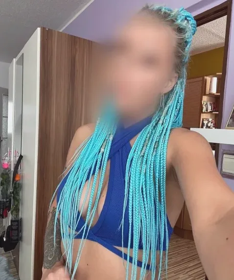 Vilma, 33
