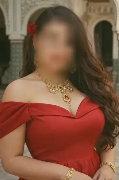 Winnie, 29